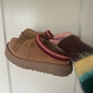 UGG Tazz Platform Slipper Chestnut